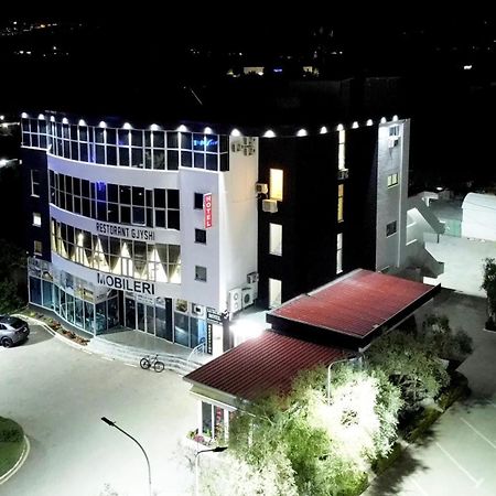Grand Hotel Gjyshi Qerrexhias Buitenkant foto